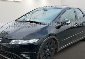 Honda Civic 271.184 km 2.599 &euro; Brehna 06796