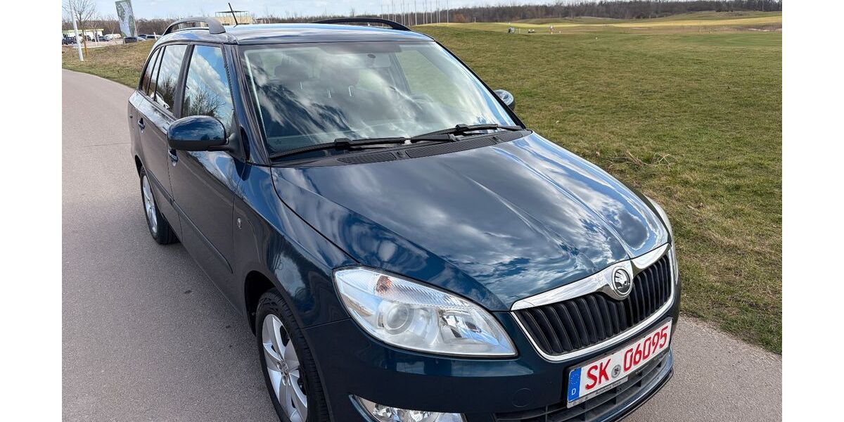 Skoda Fabia 109.000 km 6.899 &euro; HALLE 06116