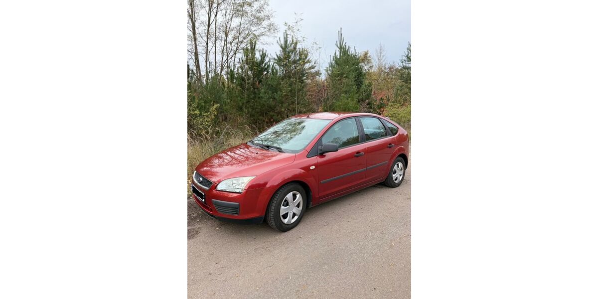 Ford Focus 148.000 km 2.990 &euro; Bitterfeld-Wolfen 06749