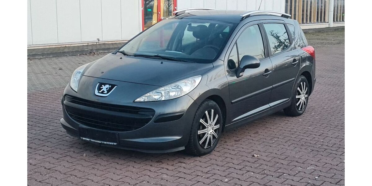 Peugeot 207 150.000 km 3.500 &euro; Halle 06112
