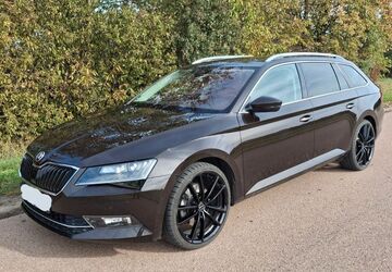 Skoda Superb 130.150 km 14.399 &euro; Lützen OT Poserna 06686