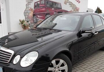 Mercedes-Benz E 200 195.117 km 7.999 &euro; Markranstädt OT Quesitz 04420