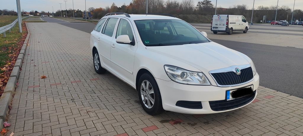 Skoda Octavia 292.500 km 4.000 &euro; Landsberg 06188