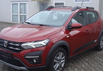 Dacia Sandero 63.000 km 11.950 &euro; Halle ( Saale ) 06116