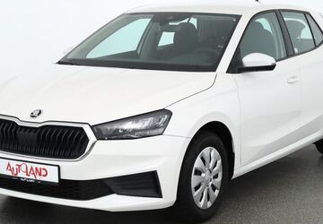 Skoda Fabia 5.758 km 16.990 &euro; Halle 06122