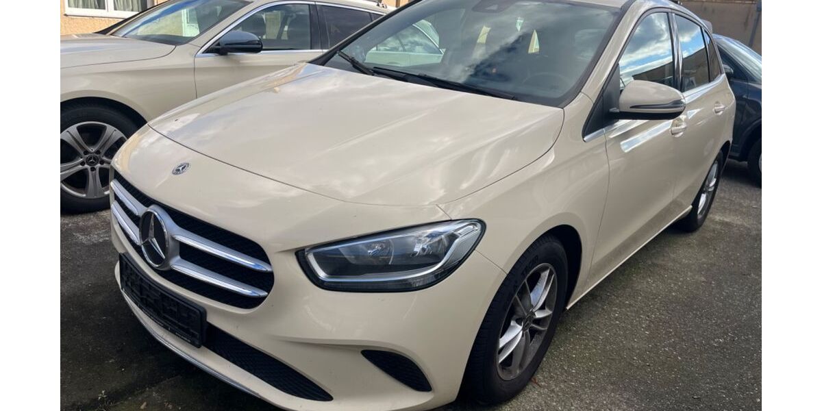 Mercedes-Benz B 180 391.200 km 7.350 &euro; Markranstädt 04420