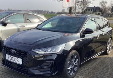 Ford Focus 8.700 km 24.490 &euro; Delitzsch 04509