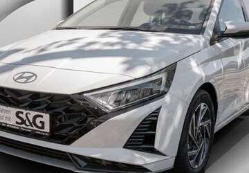 Hyundai i20 7.500 km 18.450 &euro; Petersberg OT Sennewitz 06193