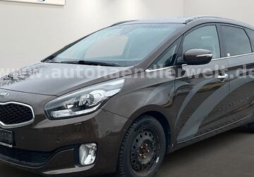 Kia Carens 151.915 km 4.999 &euro; Brehna 06796