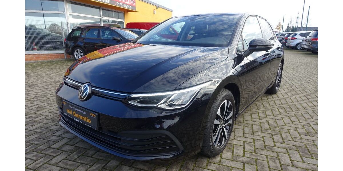 VW Golf 35.032 km 18.750 &euro; Bad Lauchstädt 06246