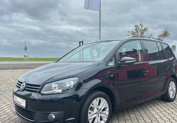 VW Touran 130.239 km 10.999 &euro; Kabelsketal/OT Großkugel 06184