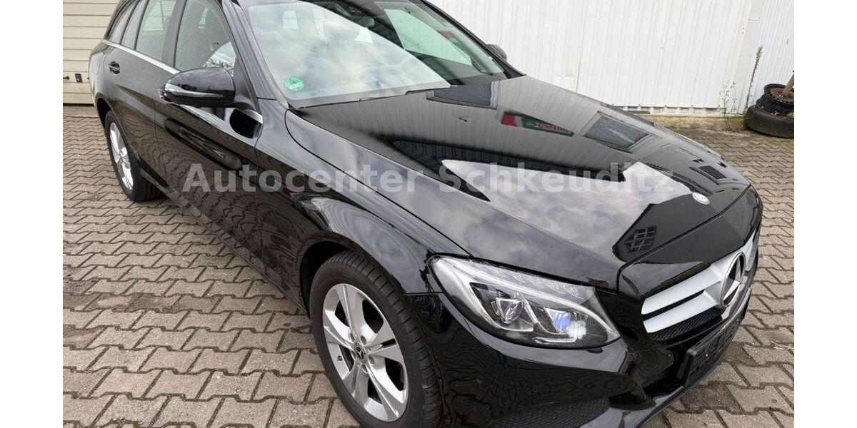 Mercedes-Benz C 220 214.000 km 10.991 &euro; Schkeuditz 04435