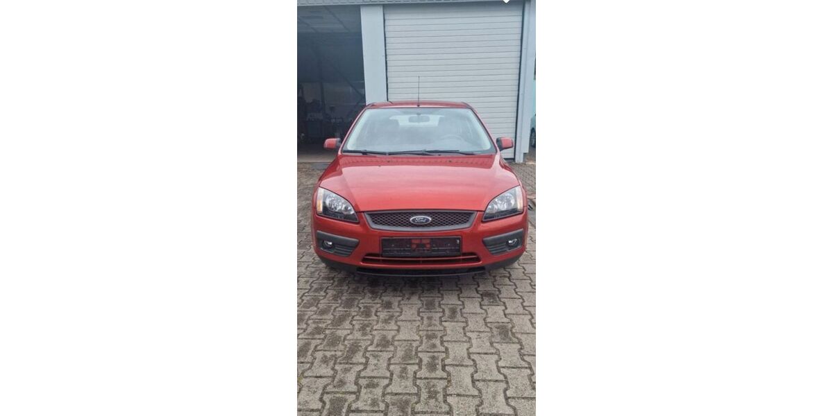Ford Focus 215.000 km 2.950 &euro; Lutherstadt- Eisleben 06295