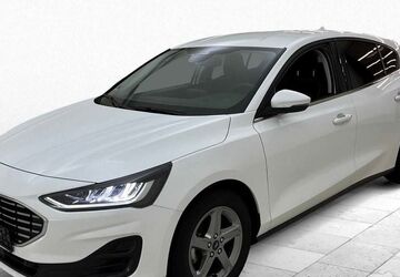 Ford Focus 34.700 km 16.899 &euro; Halle / Saale 06112