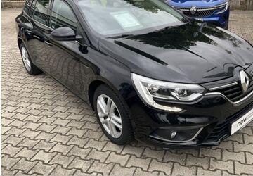 Renault Megane 78.400 km 11.990 &euro; Wolfen 06766