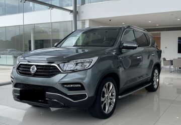 SsangYong REXTON 207.000 km 21.990 &euro; Halle Saale 06132