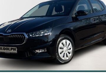 Skoda Fabia 2.474 km 17.480 &euro; Merseburg 06217