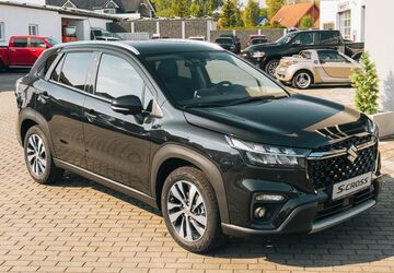 Suzuki (SX4) S-Cross 2.684 km 28.870 &euro; Landsberg OT Oppin 06188