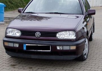 VW Golf 94.530 km 3.500 &euro; Halle 06120