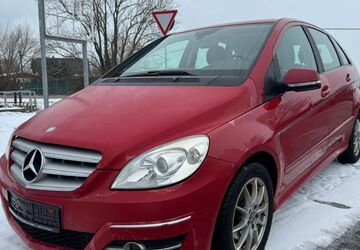 Mercedes-Benz B 180 224.310 km 2.999 &euro; Schkopau 06258