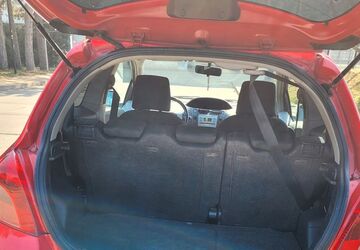 Toyota Yaris 117.000 km 2.600 &euro; Merseburg 06217