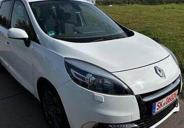 Renault Scenic 210.000 km 3.199 &euro; HALLE 06116