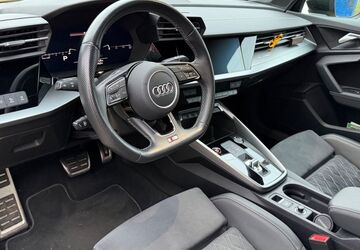 Audi S3 34.000 km 39.000 &euro; Halle (Saale) 06132