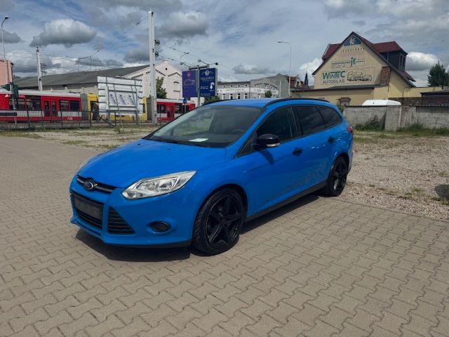 Ford Focus 262.000 km 2.499 &euro; Halle 06118