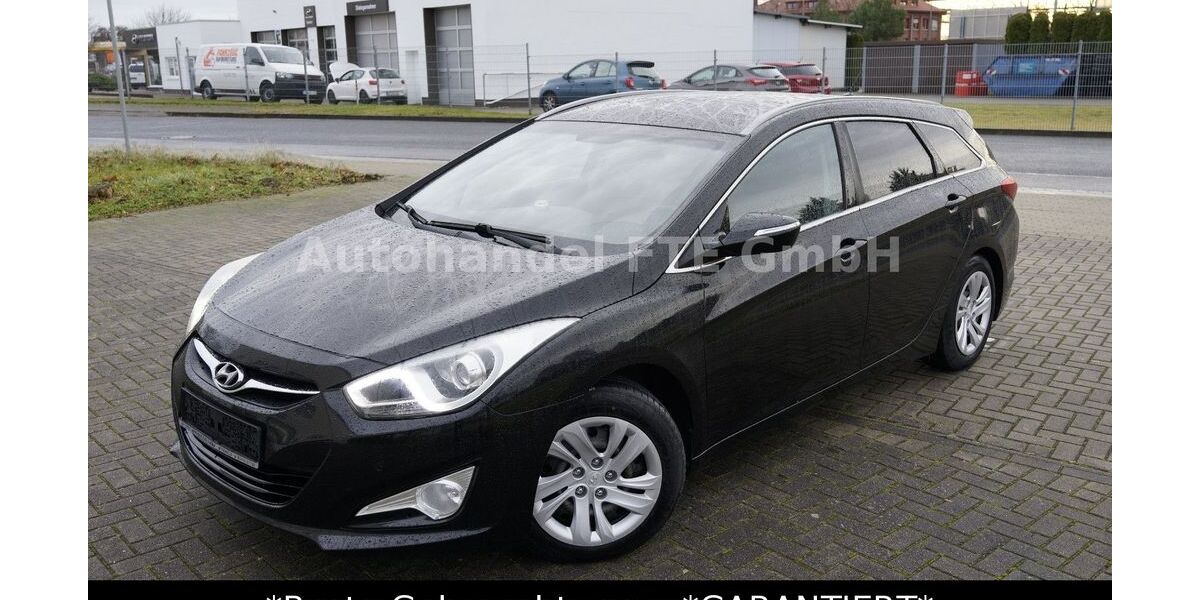 Hyundai i40 185.500 km 5.399 &euro; Bitterfeld 06749