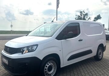 Peugeot Partner 46.895 km 15.999 &euro; Kabelsketal/OT Großkugel 06184