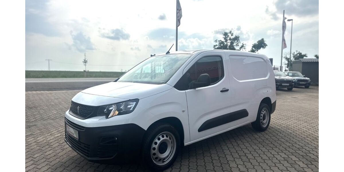 Peugeot Partner 46.895 km 15.999 &euro; Kabelsketal/OT Großkugel 06184