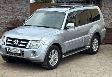 Mitsubishi Pajero 128.950 km 24.999 &euro; Salzatal 06198