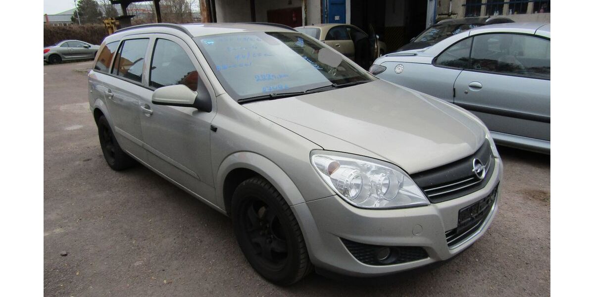 Opel Astra 222.240 km 1.490 &euro; Halle 06130