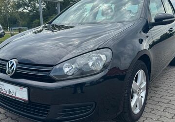 VW Golf 136.000 km 7.299 &euro; Schkopau 06258