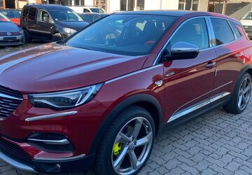 Opel Grandland (X) 18.079 km 15.990 &euro; Glauzig 06369
