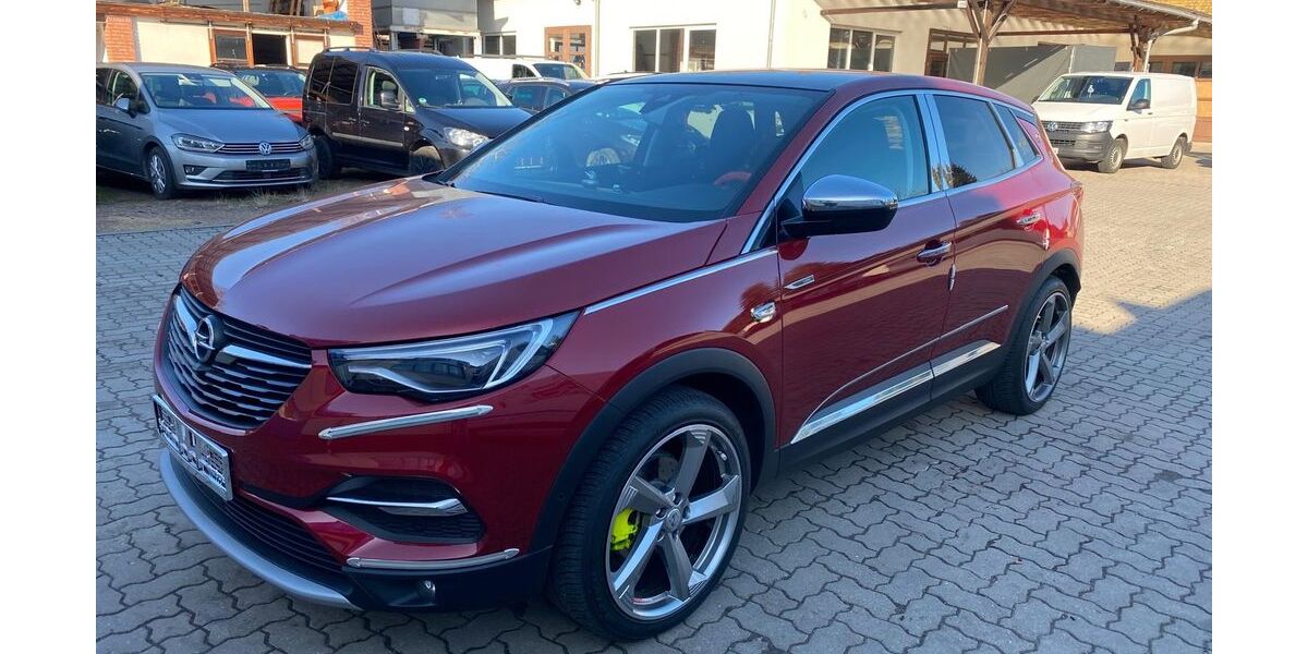 Opel Grandland (X) 18.079 km 15.990 &euro; Glauzig 06369