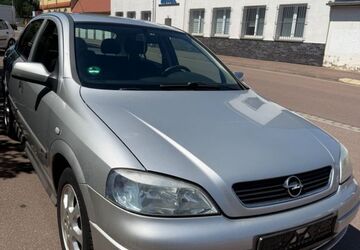 Opel Astra 105.000 km 1.999 &euro; halle saale 06122