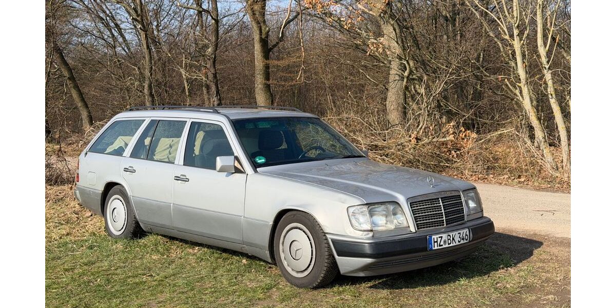 Mercedes-Benz E 220 376.000 km 3.600 &euro; Halle 06132