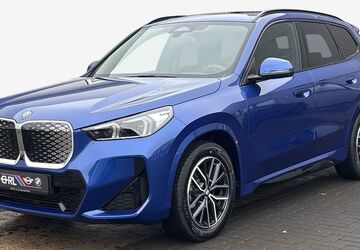 BMW iX1 1.900 km 49.940 &euro; Halle (Saale) 06112