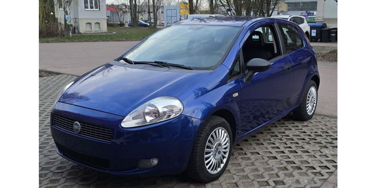 Fiat Grande Punto 173.000 km 1.699 &euro; Halle 06116