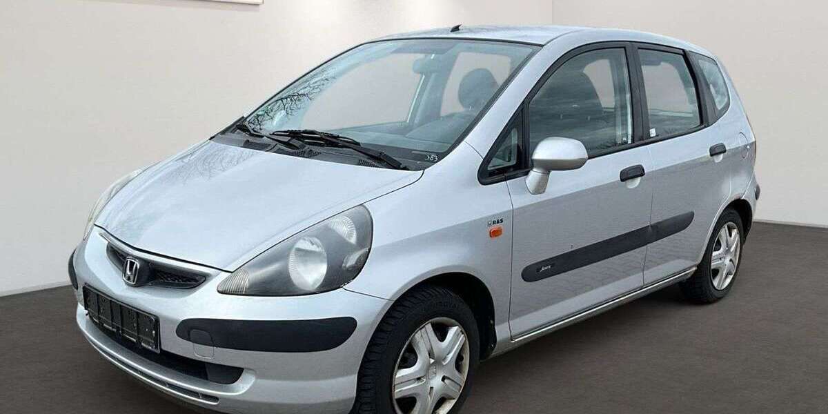 Honda Jazz 156.305 km 2.299 &euro; Sandersdorf-Brehna 06796