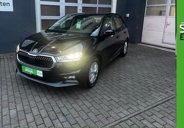 Skoda Fabia 6.925 km 20.750 &euro; Halle / Saale 06120