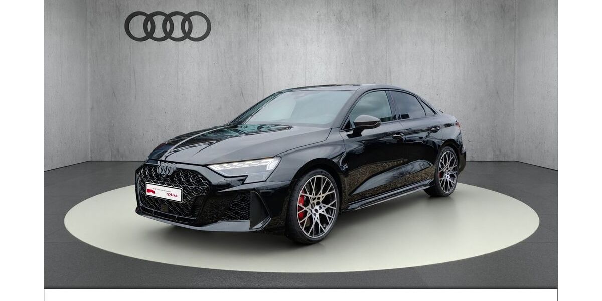 Audi RS3 1.500 km 81.980 &euro; Halle 06122