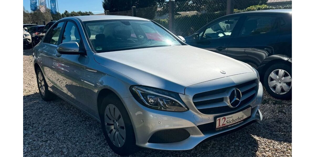 Mercedes-Benz C 180 92.731 km 15.499 &euro; Bad Lauchstädt 06246