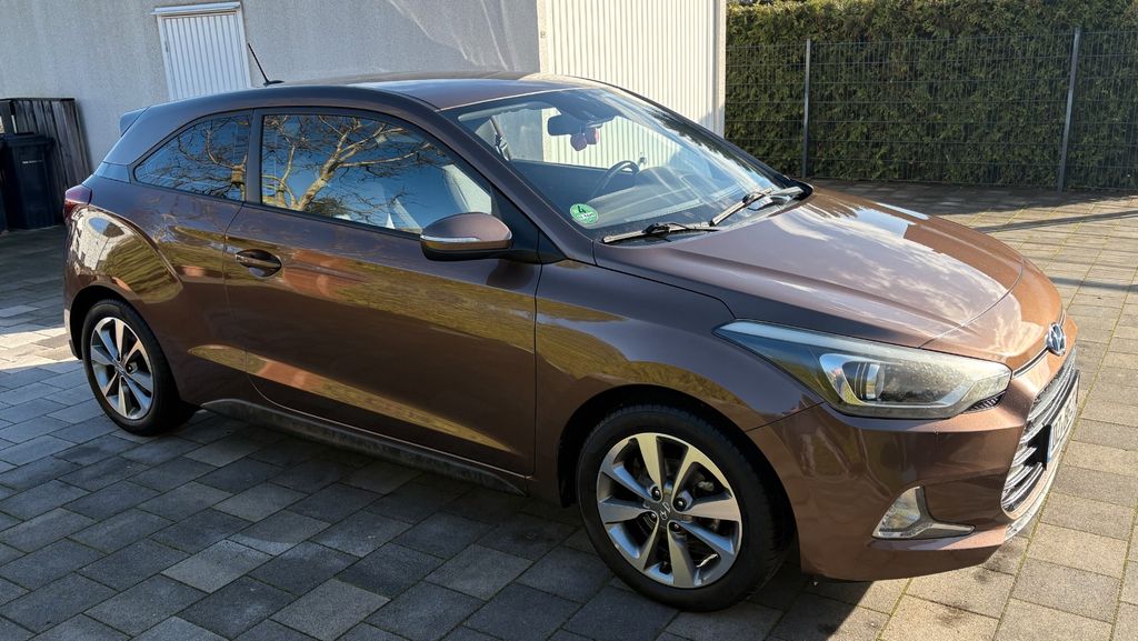 Hyundai i20 85.700 km 9.300 &euro; Delitzsch 04509