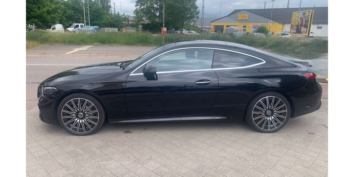 Mercedes-Benz CLE 300 6.911 km 61.500 &euro; Halle 06116