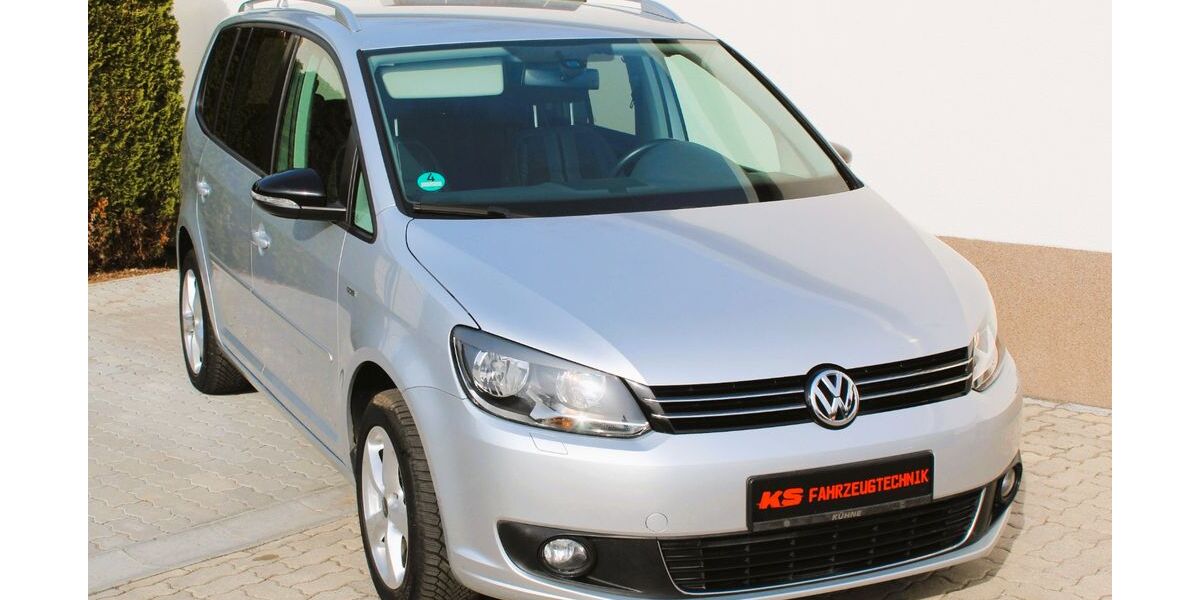 VW Touran 175.556 km 8.500 &euro; Wiedemar/ OT Wiesenena 04509