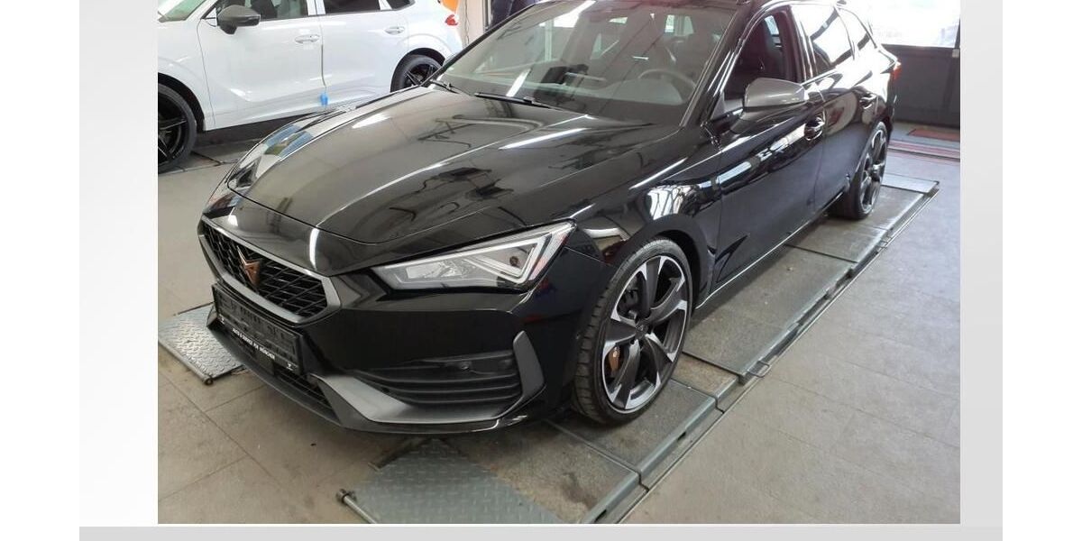 Cupra Leon 80.270 km 27.850 &euro; Köthen 06366