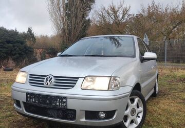 VW Polo 141.086 km 1.550 &euro; Halle 06124