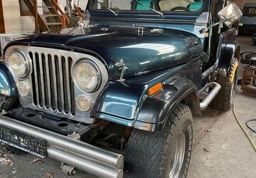 Jeep Wrangler 92.000 km 15.800 &euro; Halle 06132